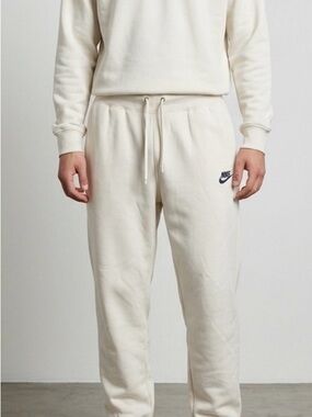Nike Men's Cream Jogger Sweatpants with Navy Swoosh